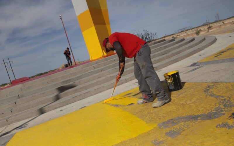 Piden cuidar el Umbral del Milenio y mantener limpio uno de los principales accesos a Ciudad Juárez