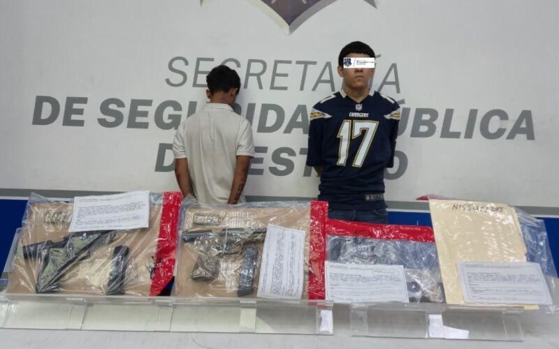 Captura SSPE a dos presuntos implicados en homicidios; aseguran armas, droga y vehículo robado en Juárez