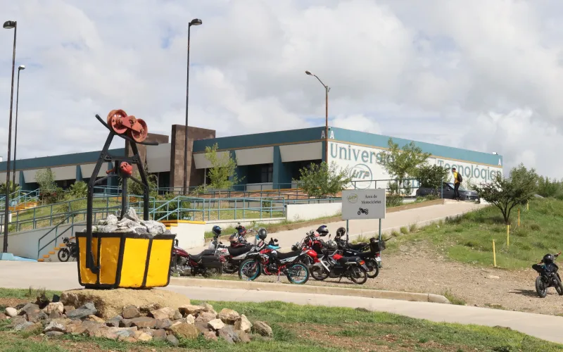 Universidad Tecnológica de Parral prepara festejos por su XV Aniversario