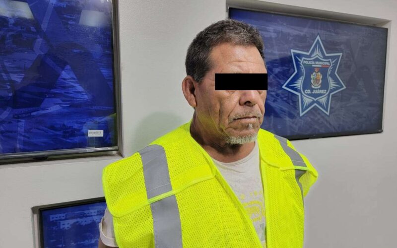Detienen a Hombre Tras Presuntamente Rociar con Combustible y Amenazar de Muerte a su Hija en Juárez