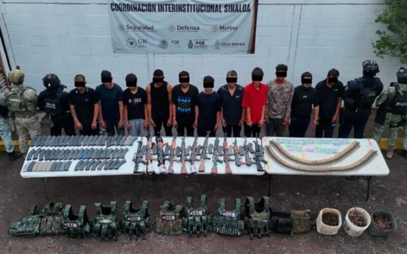 Caen 11 Presuntos Integrantes de Célula de Los Chapitos; los Vinculan con Caso de 10 Mineros en Sinaloa